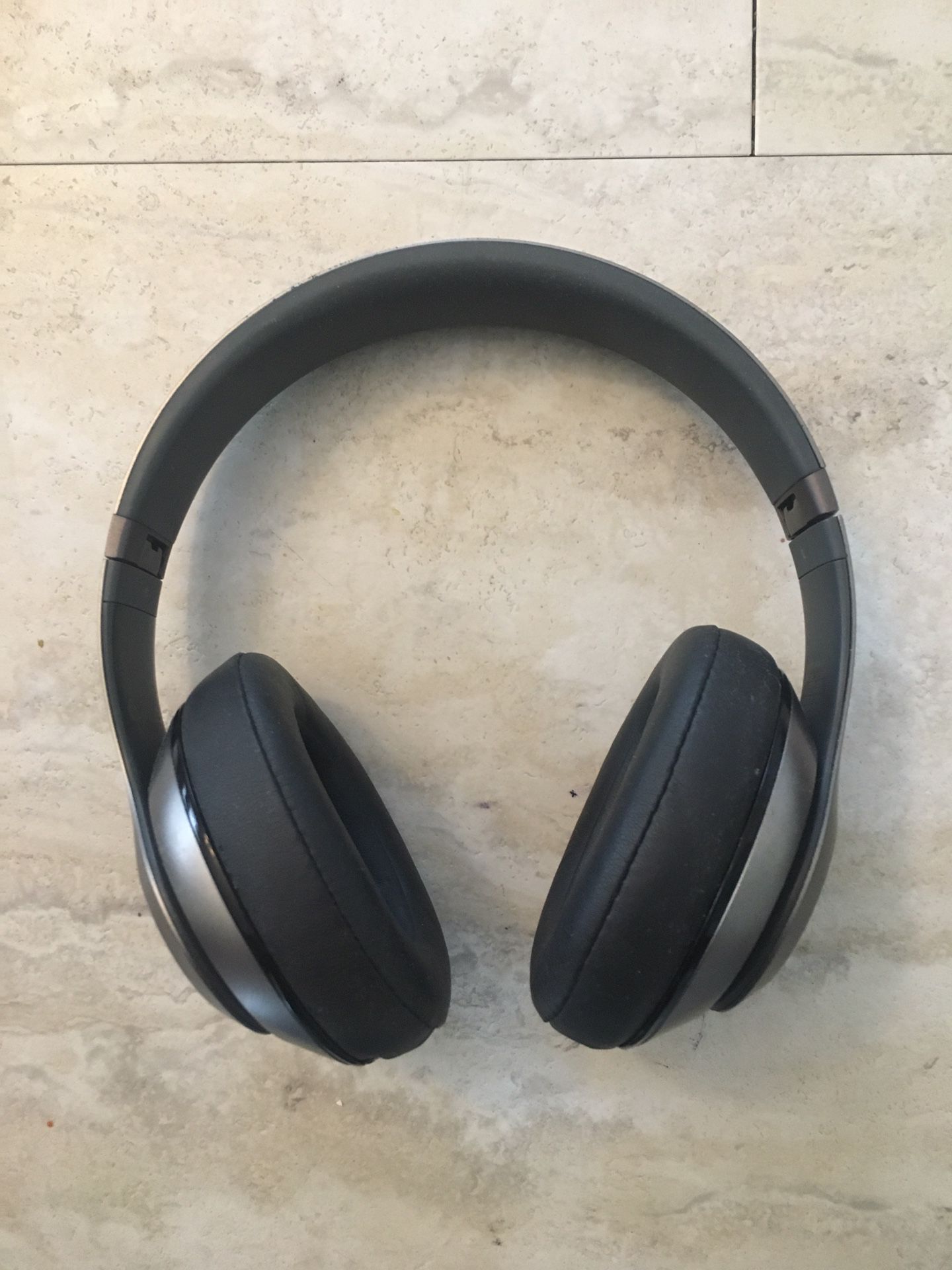 Beats studio 3 headphones