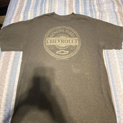 Men’s Medium Chevrolet T-Shirt