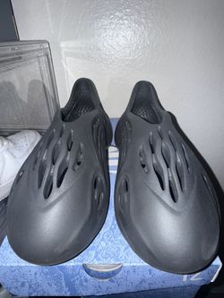Yeezy Foam Runner “Onyx”