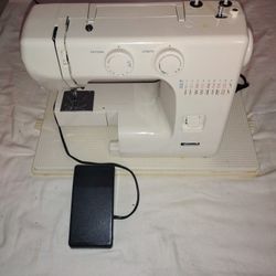 Sewing Machine 