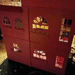 43 Inch Tall Barbie Townhouse Dream House Franchise 2010