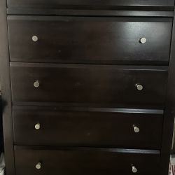 Dresser 5 Drawer Chest of Drawers - From Ashley furniture