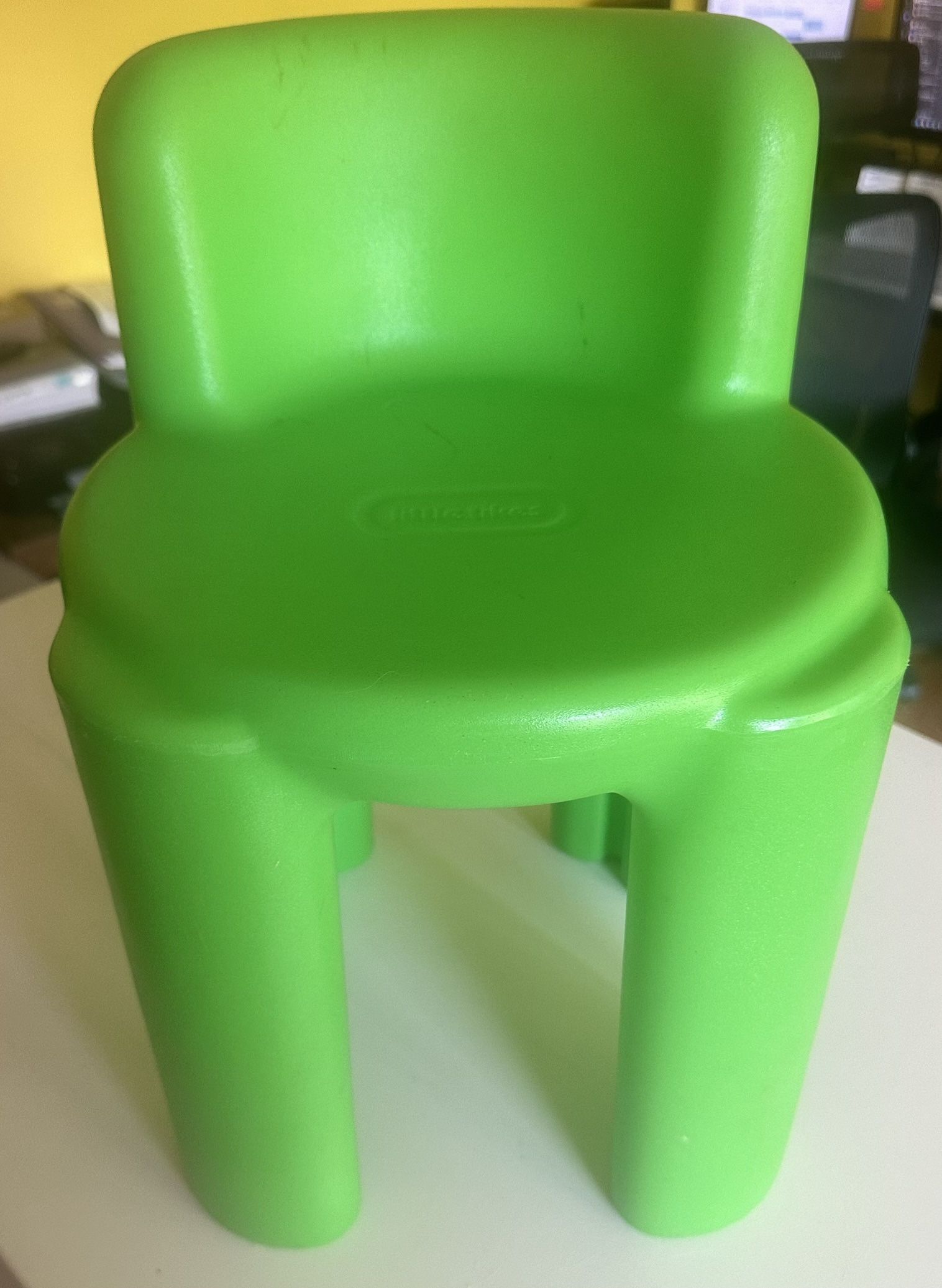Green Little Tikes Chair