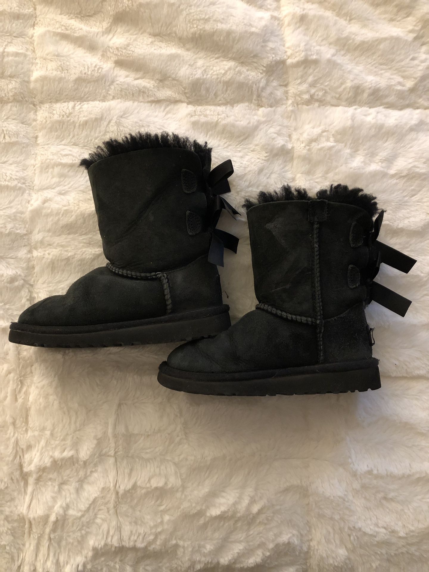 Black Ugg Bailey Bow Toddler sz 10