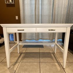 White Desk With Drawer