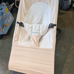 Baby Bjorn Baby Bouncer Cream Tan Grey Gray