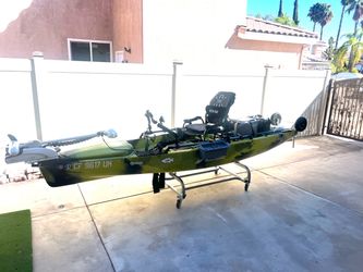 Hobie Pro Angler 14 Kayak