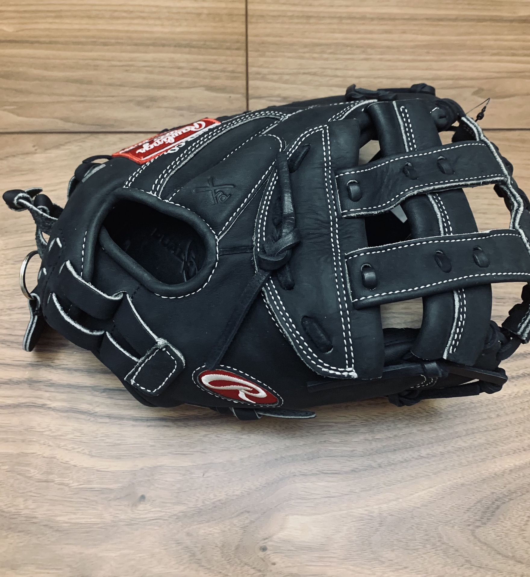 Rawlings HEART OF THE HIDE 33 IN FASTPITCH CATCHERS MITT
