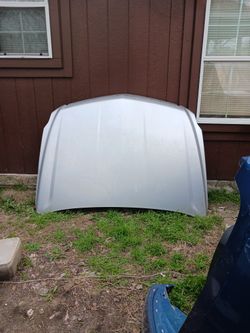 2015-2020 Cadillac Escalade Hood OEM  good Condición 