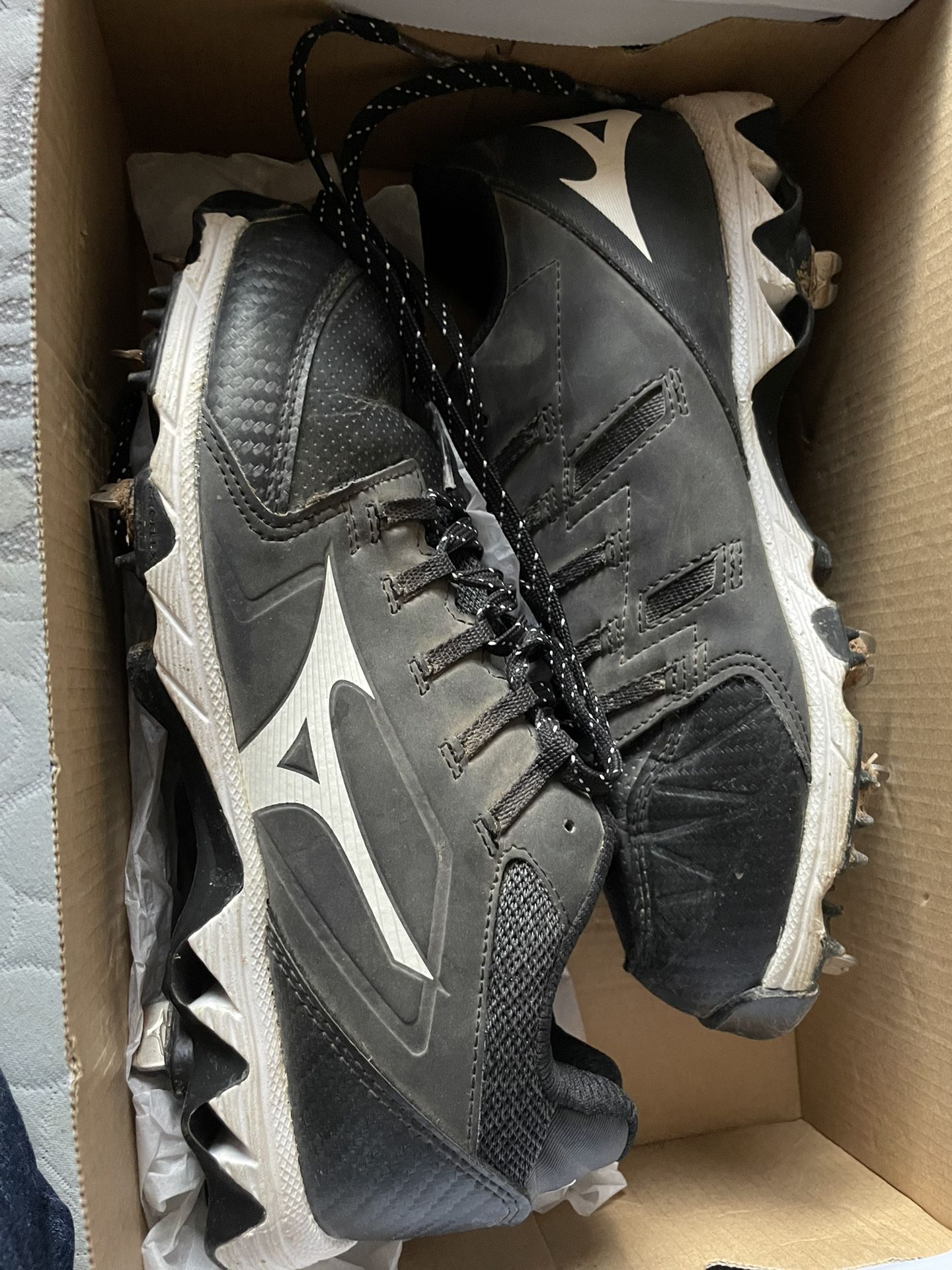 Softball Shoes , Batting Gloves, Glove