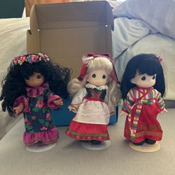 Vintage International Precious Moments Dolls, Japanese, Hawaiian Swedish