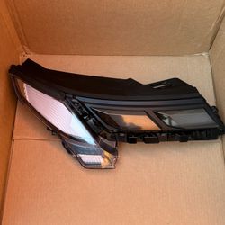 2023-2024 HYUNDAI PALISADE RIGHT RH SIDE DAYTIME RUNNUNG LIGHT OEM 92208S8600