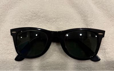 Vintage B&L Ray-Ban Wayfarer Sunglasses (Made in USA)