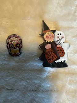 Halloween lapel pins