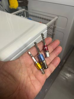 TXJ-679-US SOCKET ADAPTERS