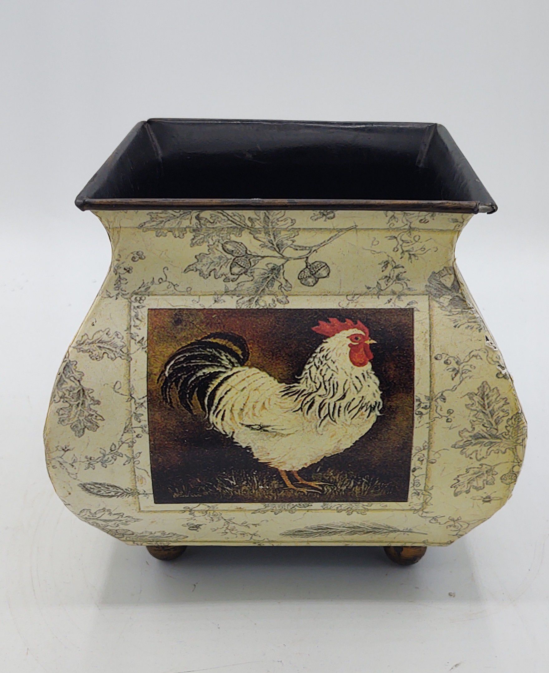Rooster planter by elegant expression