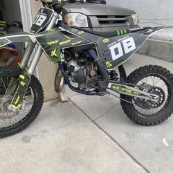 85 Husqvarna Dirt bike 