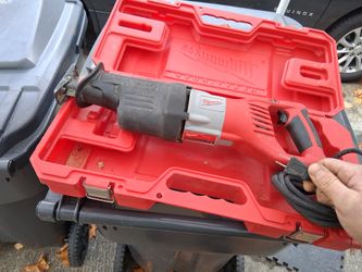 Milwaukee Corded Reciprocating Saw with Case