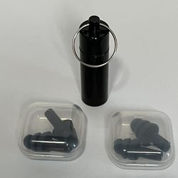 BLACK EAR PLUGS W/ STORAGE CONTAINER