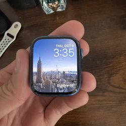 Apple blue Watch Series 7     45mm GPS