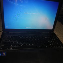 Asus Laptop 15"