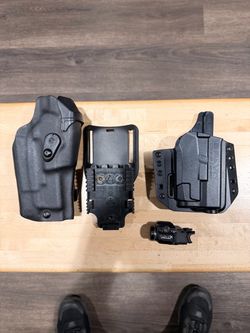 Safariland duty holster & Streamlight TLR7