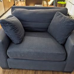 Crate & Barrel Loveseat Couch