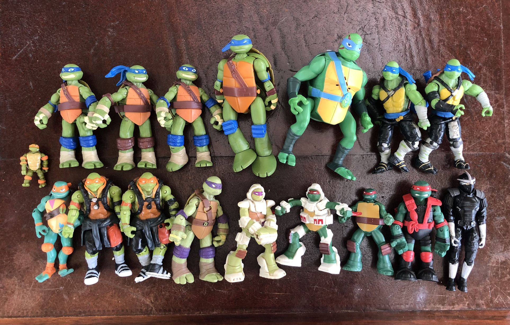 Teenage Mutant Ninja Turtles (TMNT) -17 Pc Lot