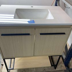 30in Bathroom Vanity With Top