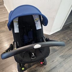Doona Car Seat Stroller 