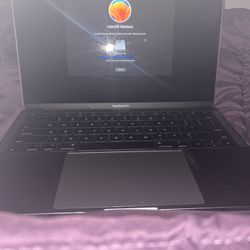 MacBook Pro 13” 2017