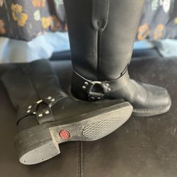 Dingo Boots