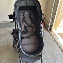 Evenflo pivot stroller