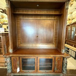 AICO By Michael Amini VILLA VALENCIA Tv Entertainment Center - GA