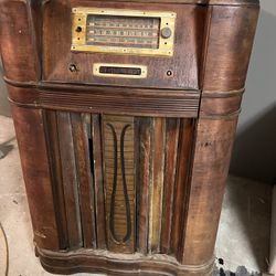 Antique Radio 