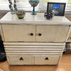 Antique Mahogany Stereo/record Player Cabinet