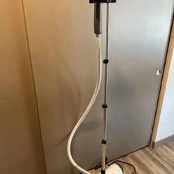 Steamfast SF-407 Fabric Steamer, with telescopic pol