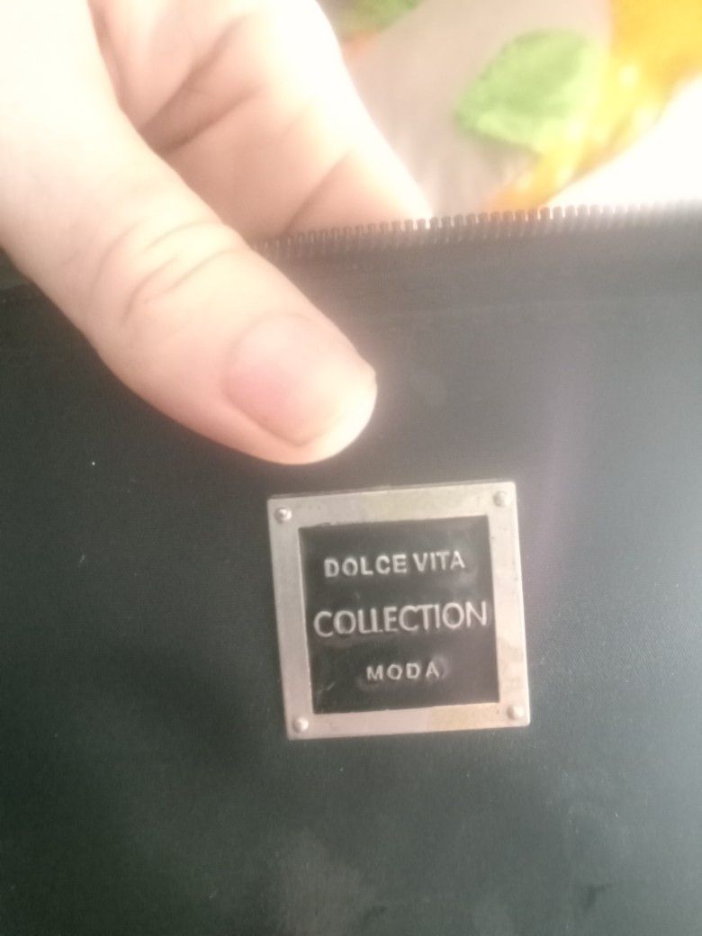 Dolce Vita Moda Collection Small Black Purse