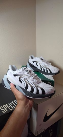 Puma Inverse Generate White Black US 9.5 M new with box