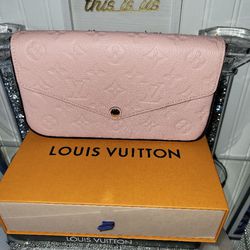 NWT 💯 Authentic LOUIS VUITTON Felicie GM Rose Pink Bag