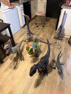 Giant Jurassic Park Dino Toys