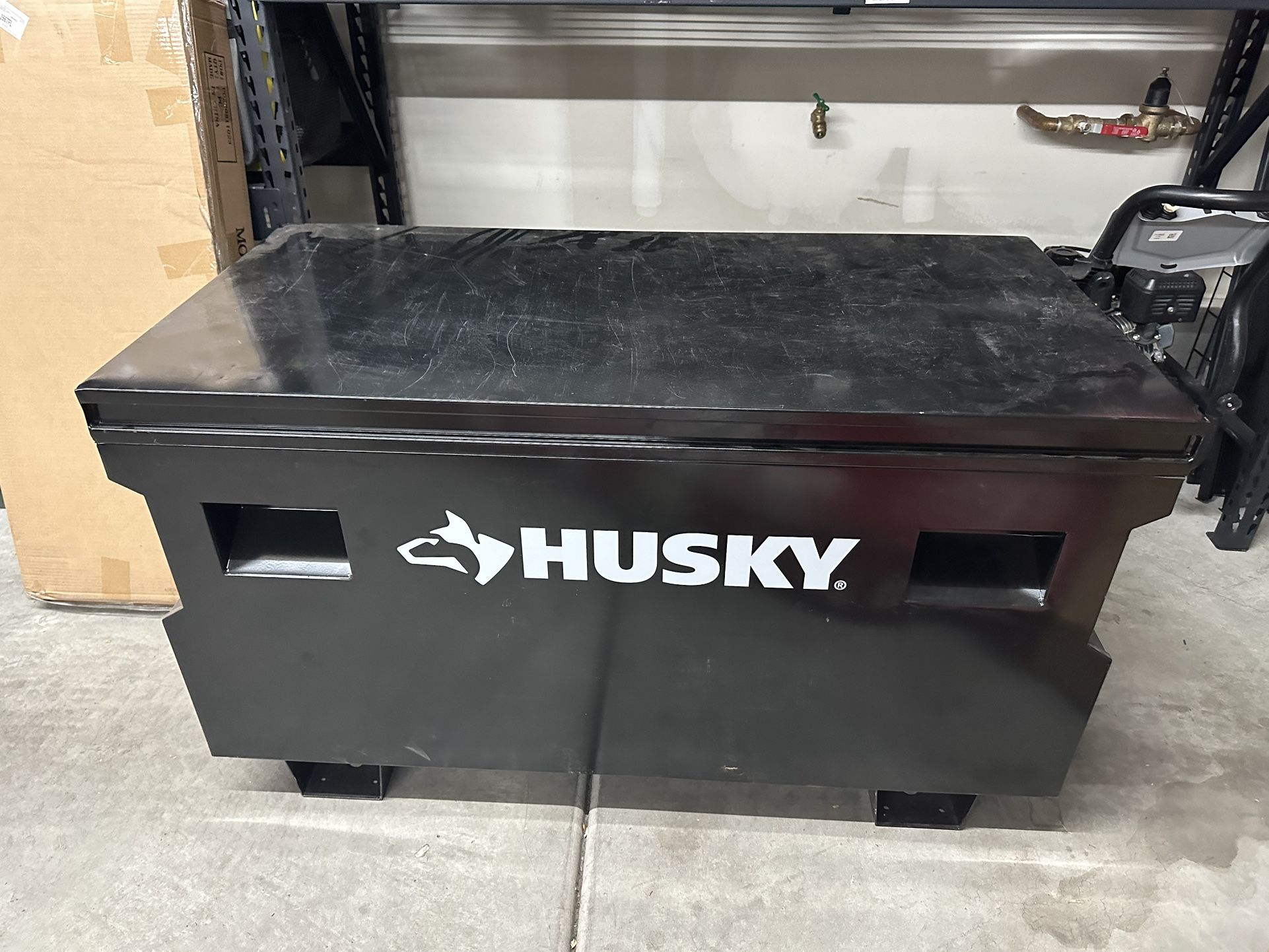Husky Tool Box for Sale in Henderson, NV - OfferUp