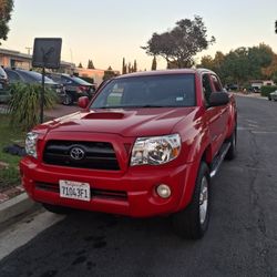 Toyota Tacoma 