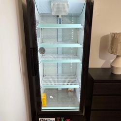 Cold line Drink And Cake Refrigerator 