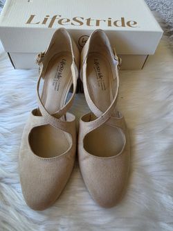 LifeStride Women's Tracy Crisscross Block Heel Pumps - Tender Taupe, 7.5M