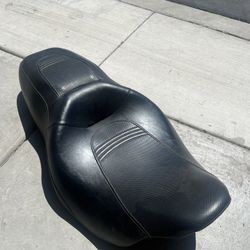 Street Glide Seat