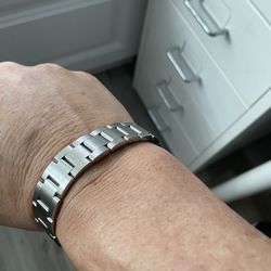 Awesome Stainless  Steel Wrist Candy