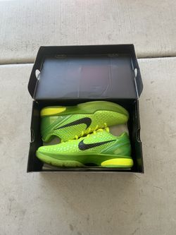 Kobe 6 ProTro Grinch 