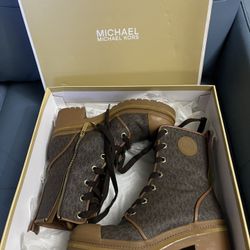 Brand new Michael Kors boots original