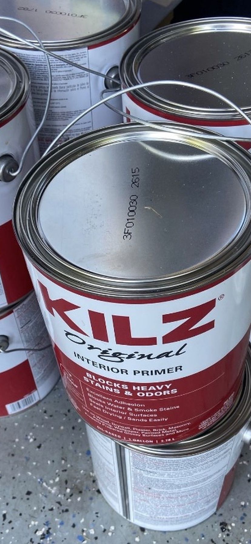 18 cans Of Kilz Primer for Sale in Auburn, WA OfferUp